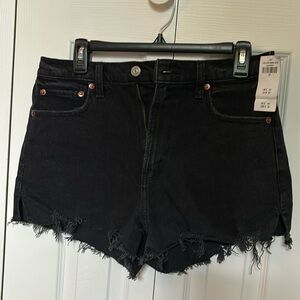 Abercrombie high rise mom short